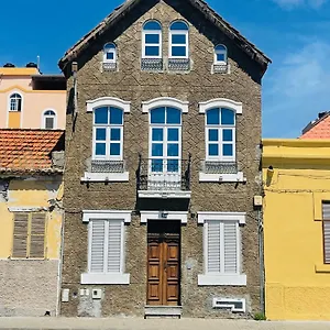 Gasthuis Kazarao Di Mavete, Praia